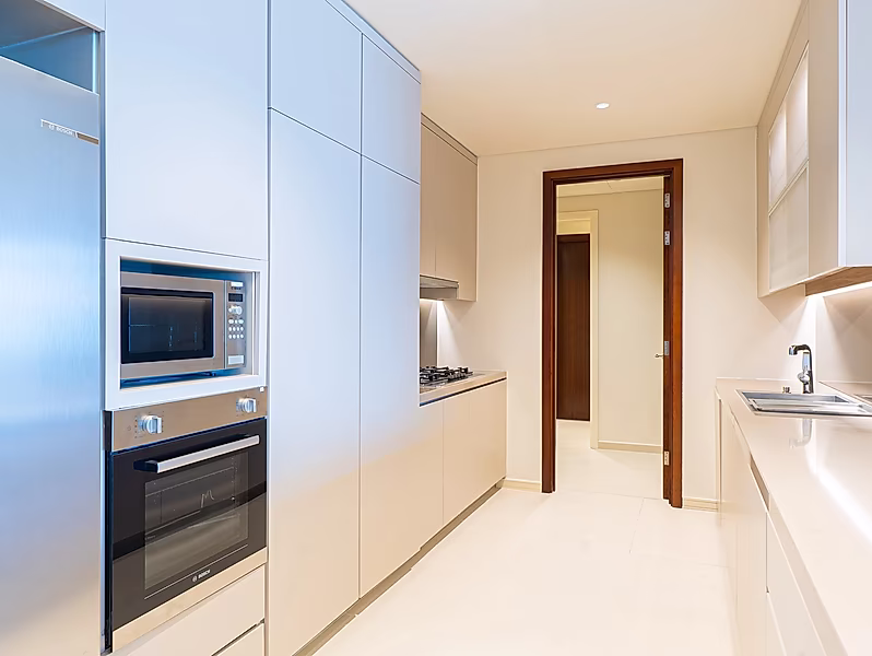ELEGANCE AND COMFORT! 3BR + MAID APARTMENT | LUSAIL - Photo 10