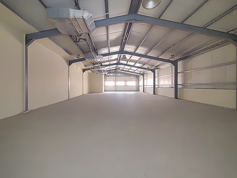FULLY EQUIPPED COLD STORAGE IN A PRIME LOCATION - Photo 9