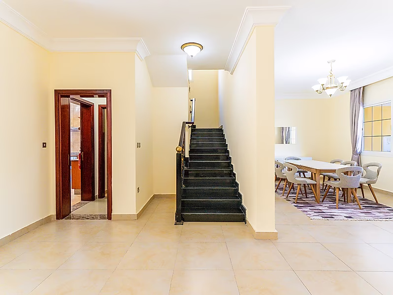 4BR + MAID VILLA IN FAMILY FRIENDLY COMPOUND - Photo 11