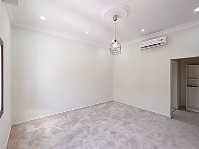SPACIOUS LUXURY VILLA FOR SALE IN AL SAKHAMA - IDEAL FOR LARGE FAMILIES