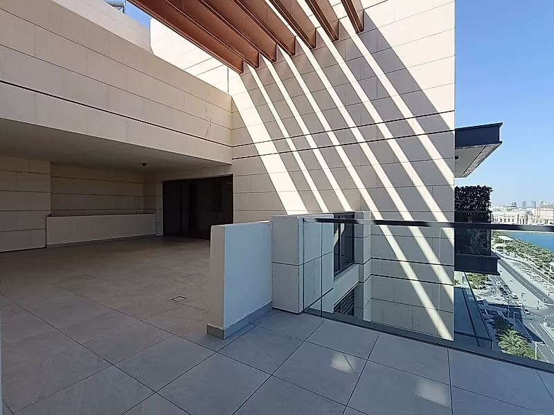 ULTRA-SPACIOUS 2BR + MAID | HUGE TERRACE | FULL SEA VIEW - Photo 12