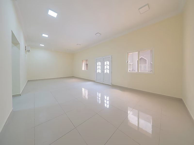 A Quiet Address, A Rare Opportunity – Standalone Villa Living - Photo 5
