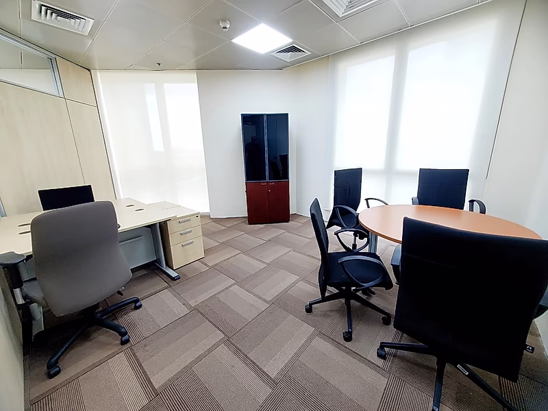 Move In. Start Immediately. Operate Without Delay. - Photo 9