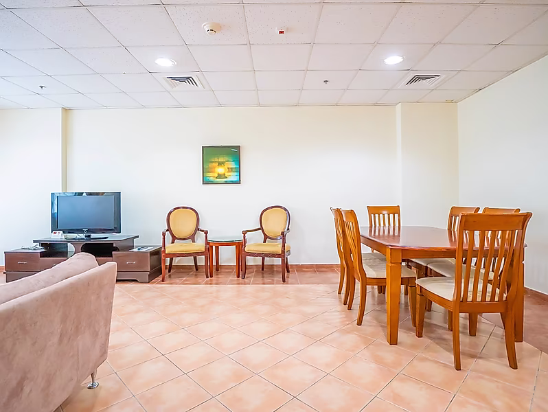 SPACIOUS 3BR FURNISHED APARTMENT | MSHEIREB - Photo 4