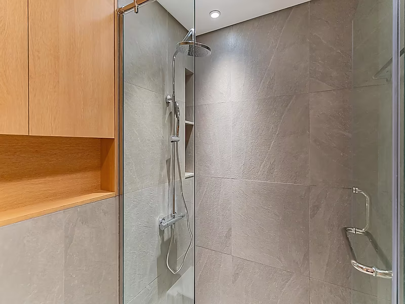 2+ Bedroom Apartment | Ready to Move | Extended Payment Plan Until 2031 | Prime Family Location - Photo 12
