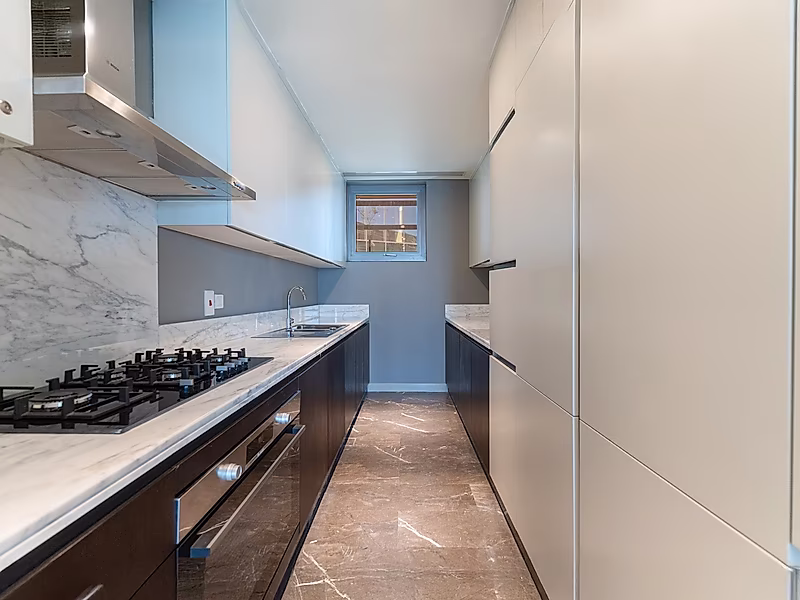 Best-Priced Seef Townhouse | 3BR + Maid | 214 SQM | Prime Investment - Photo 14