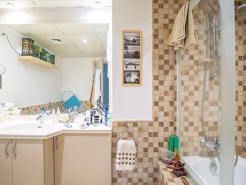 CHARMING 1 BEDROOM WITH BALCONY | PORTO ARABIA - Photo 3