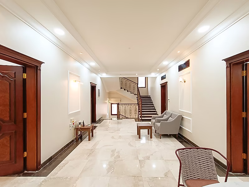 5 Bedrooms+Maid Fully Furnished Villa | West Bay Lagoon. - Photo 16