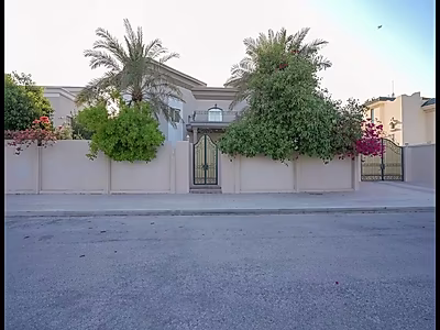  فيلا مستقلة فاخرة | مساحات واسعة | فرصة مميزة 