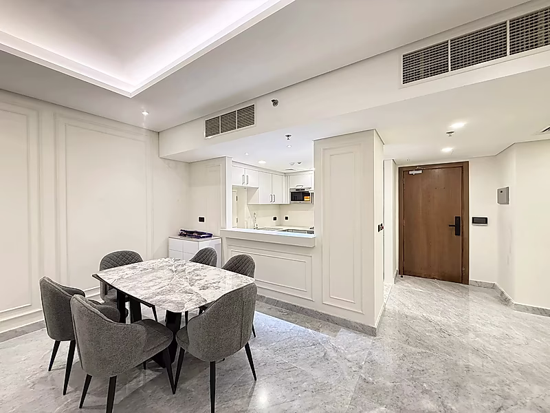 Upscale 2BR | Sea & Marina Views | Furnished - Photo 1
