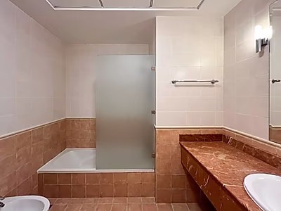 SPACIOUS SEAVIEW | 3+M | BALCONY | WESTBAY