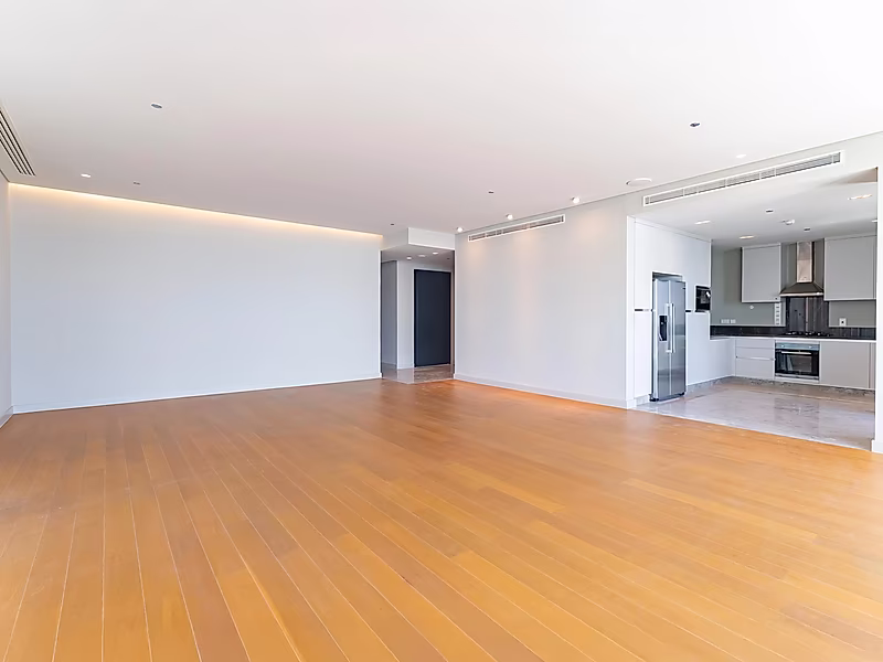 PANORAMIC SEA VIEW | BRAND NEW HIGH-FLOOR 3BR+MAID'S | SEEF LUSAIL DISTRICT - Photo 2