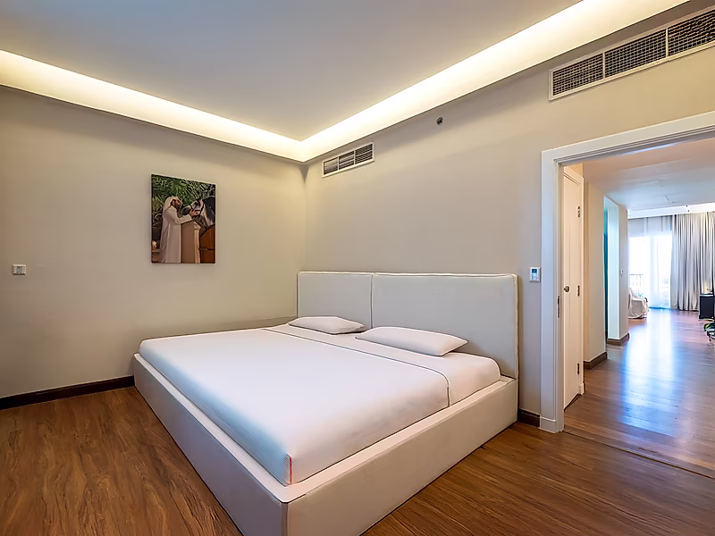 EXCLUSIVE AND UNIQUE 1 BEDROOM TOWNHOUSE | UNMATCHED VIEWS & LUXURY LIVING | VIVA BAHRIYA - Photo 5