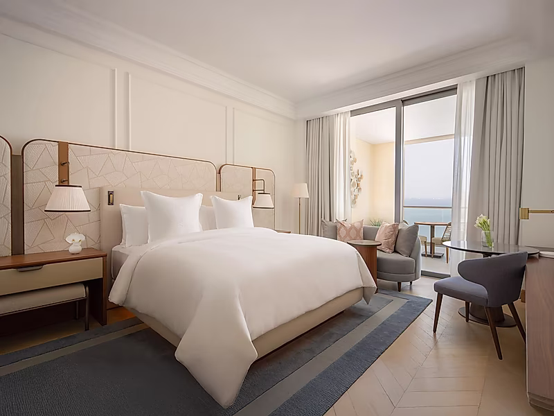 Luxury 2BR + Maid | Four Seasons Residence The Pearl | Beachfront | Ideal Investment & Holiday Home - Photo 6
