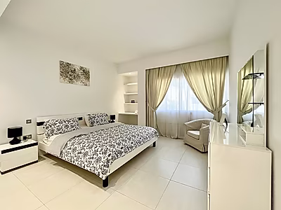 LUXURIOUS 5-BEDROOM VILLA | ASPIRE ZONE!