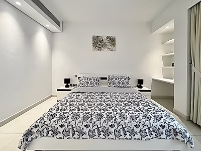 LUXURIOUS 5-BEDROOM VILLA | ASPIRE ZONE!