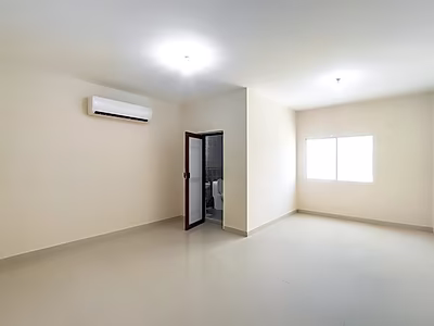 CHARMING DUPLEX 4BR + MAID | UMM AL AMAD