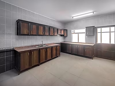 CHARMING DUPLEX 4BR + MAID | UMM AL AMAD