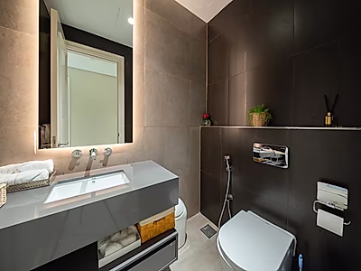 Renovated | Sea view Tenanted New Fully Furnished 2 + Maid | The Pearl