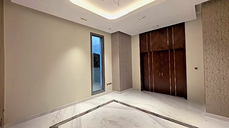 LUXURIOUS 5-BEDROOM VILLA FOR SALE IN GIARDINO VILLAGE - Photo 3