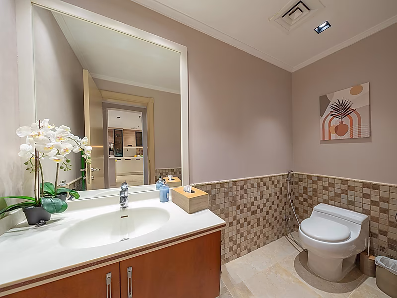 EXCLUSIVE DEAL! FULLY UPGRADED 2-BR MARINA VIEW | PORTO - Photo 12
