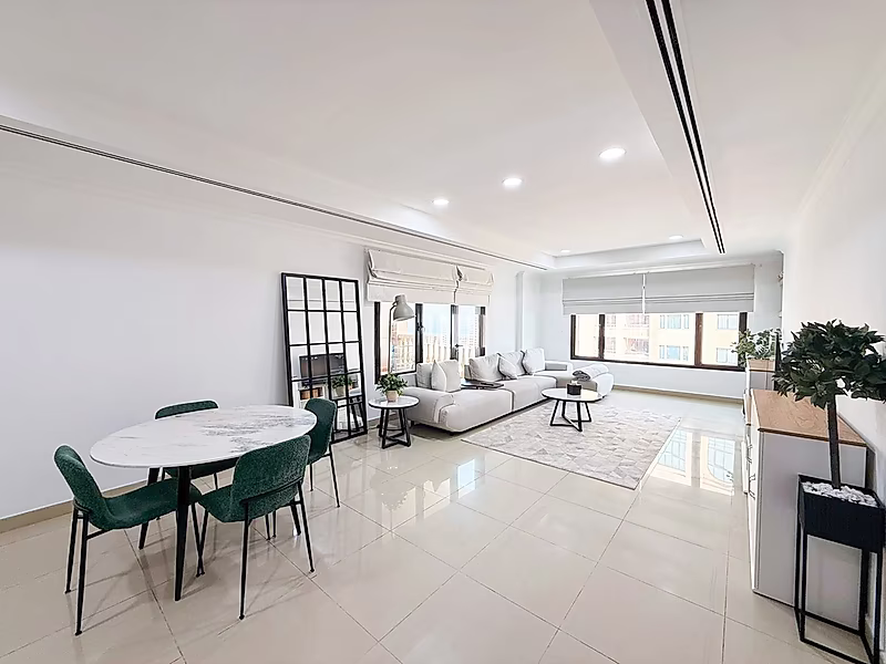 1BR+OFFICE CONVERTED INTO 2BR | HIGH FLOOR | PARTIAL MARINA & SEA VIEWS | PORTO ARABIA - Photo 4