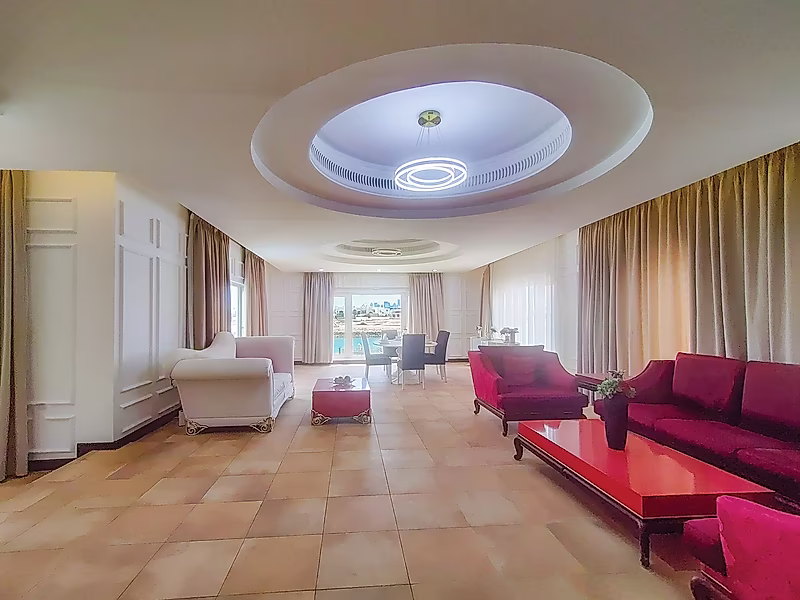 Luxury Villa | Fully Designer Funrnished | Beach View - Photo 1