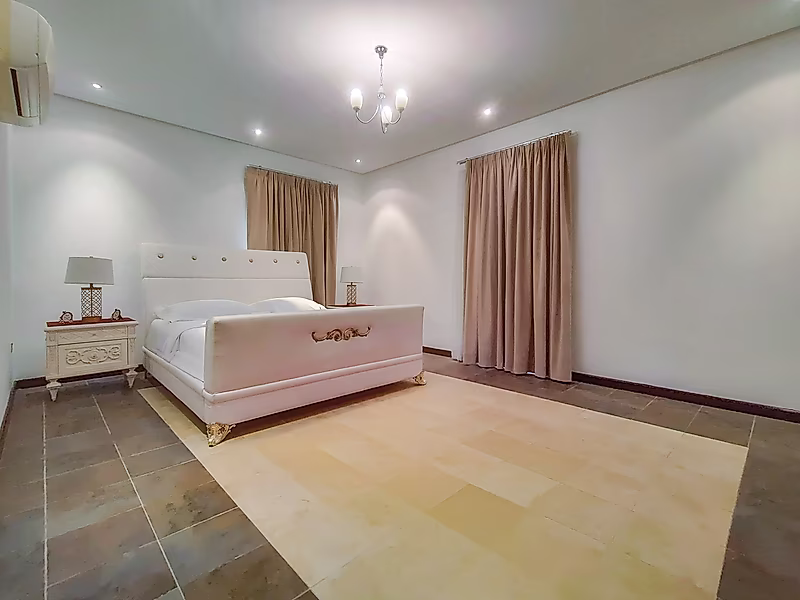 Luxury Villa | Fully Designer Funrnished | Beach View - Photo 13