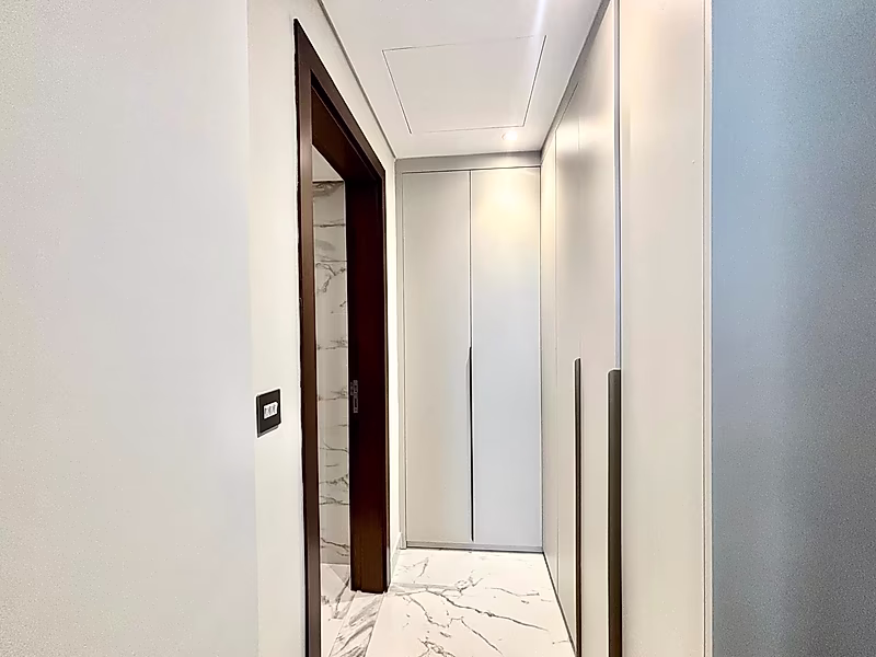 LUXURY 2-BEDROOM APARTMENT IN LUSAIL MARINA | READY TO MOVE - Photo 12