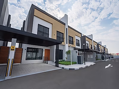 1 MONTH FREE! LUXURY 6-BR VILLA IN SECURE COMPOUND | READY TO MOVE