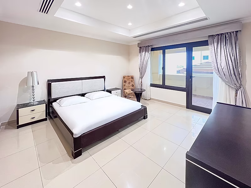 Fully Furnished 1+ Office Apartment in Porto Arabia - Photo 5