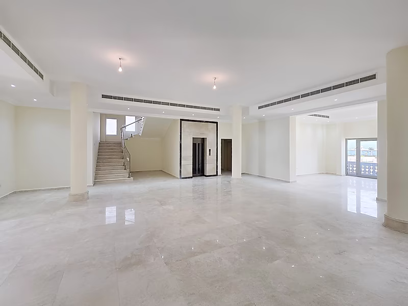 EXCEPTIONAL LUXURY STANDALONE 8-BEDROOM VILLA WITH PRIVATE LIFT | 1,200 + SQM | LUSAIL - Photo 3