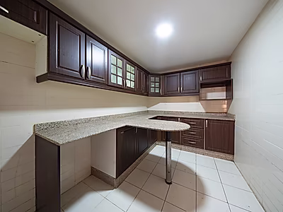 SPACIOUS 5BR APARTMENT FOR RENT | OLD AIRPORT