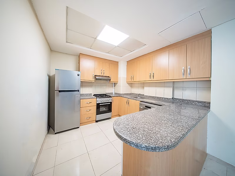 GREAT DEAL | TITLED 1-BHK WITH BALCONY IN FOX HILLS - Photo 11