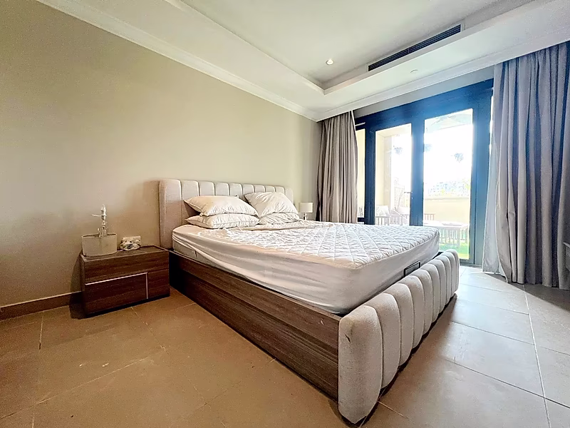ELEGANTLY STYLED! 2-BR TOWNHOUSE WITH PRIVATE BALCONY | PORTO - Photo 5