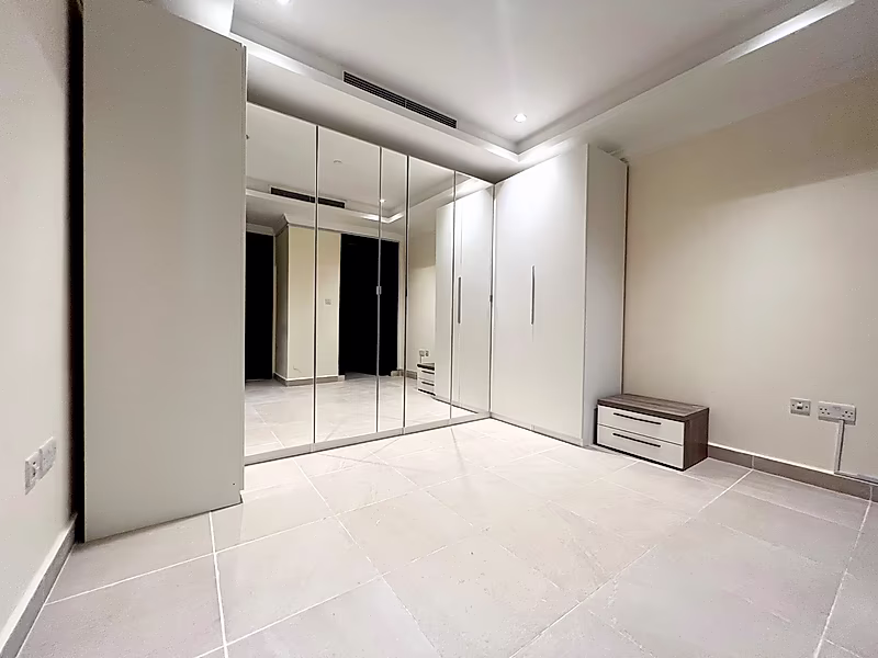 ELEGANTLY STYLED! 2-BR TOWNHOUSE WITH PRIVATE BALCONY | PORTO - Photo 6