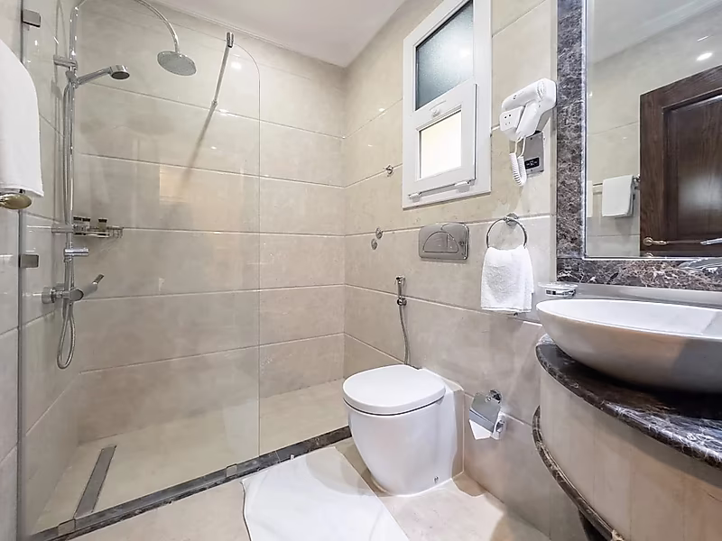 Fully Furnished One-Bedroom Serviced Apartment in Old Airport - Photo 5