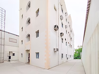 مستودع عصري | تصميم وتخطيط مثالي