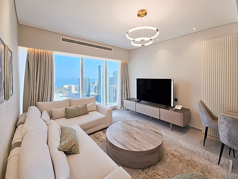 Stylish 1BR with Exquisite Finishes - Photo 6