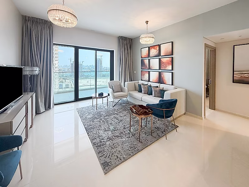 Luxury 2-Bedroom Sea View Apartment | Full Sea & City Views | Beach Access | Premium Lifestyle - Photo 1