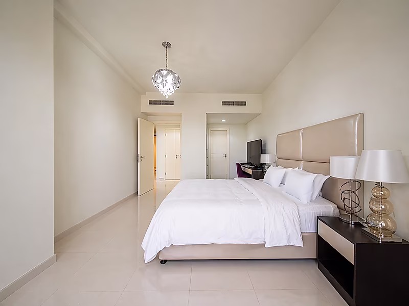 BUYERS CHOICE | 1 BEDROOM | PREMIUM AMENITIES - Photo 4