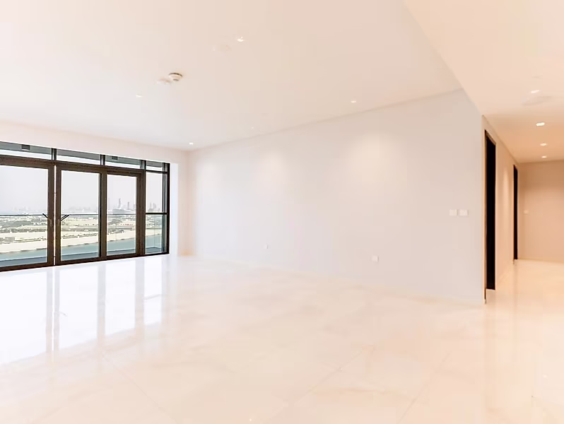 INVEST IN LUSAIL'S PREMIER SEA VIEW 2BR HOME - Photo 8