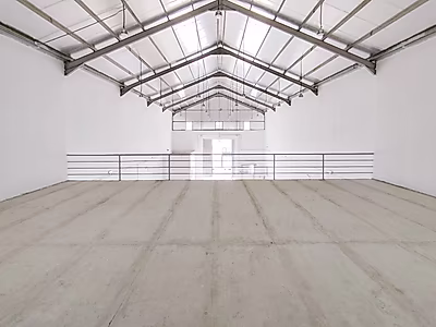 Warehouse for Rent in Birkat Al Awamer