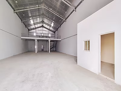 Warehouse for Rent in Birkat Al Awamer