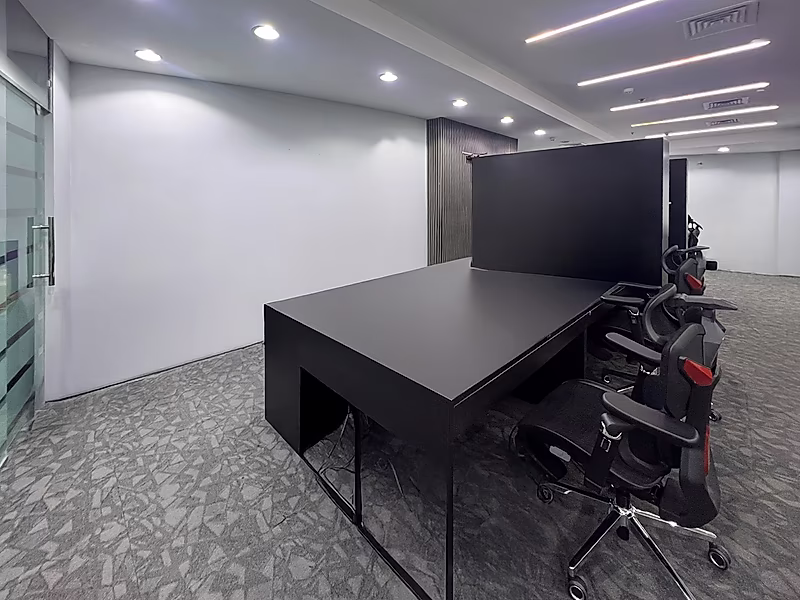 Prime West Bay Office for Sale | Tenanted | High ROI - Photo 3