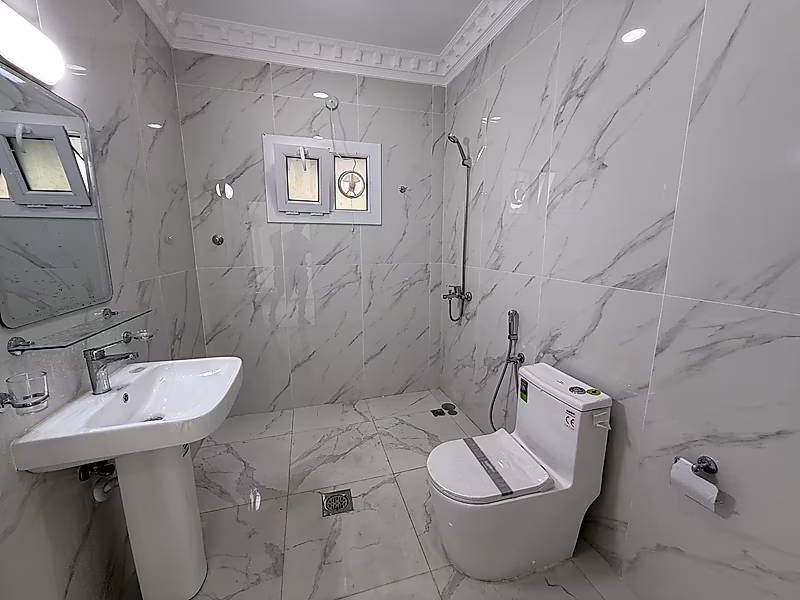 Premium 1200 Sqm Commercial Villa for rent - Photo 5