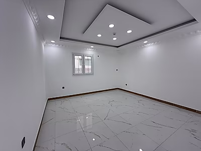 Premium 1200 Sqm Commercial Villa for rent