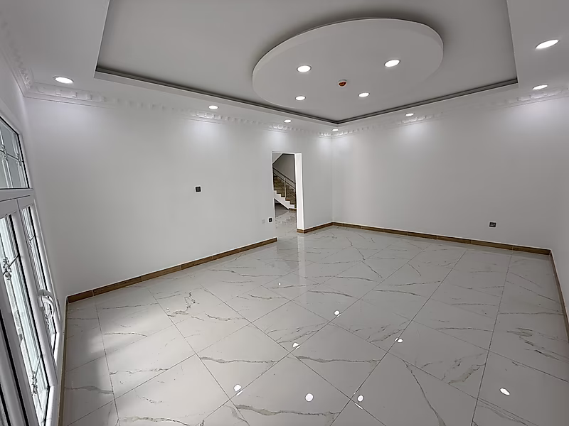 Premium 1200 Sqm Commercial Villa for rent - Photo 7