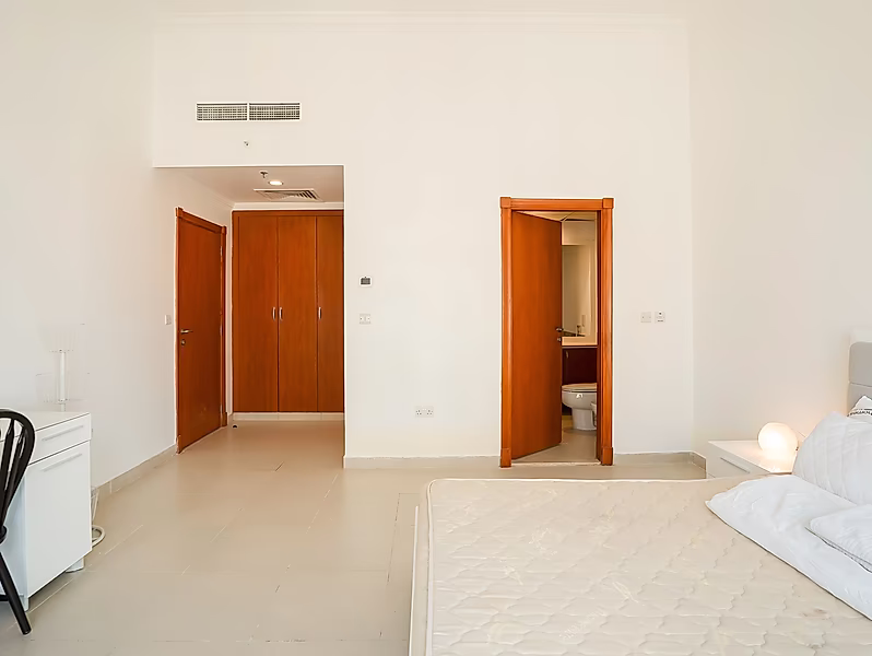 INVEST NOW! | FURNISHED 1BR | TITLE DEED - Photo 8