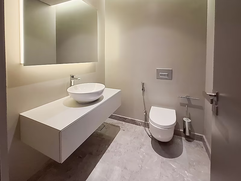 Ready-to-Move Freehold Property | Flexible Payment Plan with Corporate Discounts & Strong Investment Value - Photo 2